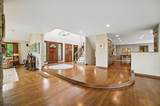 11 Hawthorne Ct - Photo 2