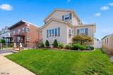 752 Forest St - Photo 2