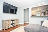 22 Center St - Photo 4