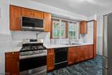 121 Scofield St - Photo 8