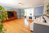 10 Davis Ave - Photo 3