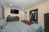 72 Lawrence Dr - Photo 15