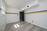 72 Lawrence Dr - Photo 25