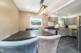 72 Lawrence Dr - Photo 9
