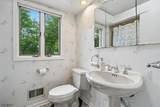 530 E Passaic Ave - Photo 29