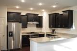 80 Albert Ct - Photo 2