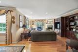 21 Berkeley Square Condo - Photo 15