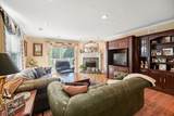 21 Berkeley Square Condo - Photo 17