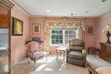 21 Berkeley Square Condo - Photo 23