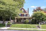 5 Colonial Ter - Photo 1