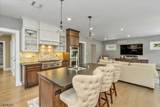 8 Doering Way - Photo 10