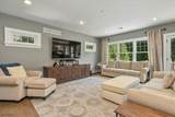 8 Doering Way - Photo 14