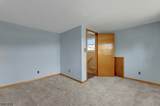 77 High - Photo 28