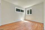 8 Libby Ave - Photo 15