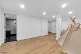 33 Wall St - Photo 38
