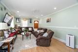 18 Elycroft Ave - Photo 4