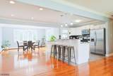17 Corwin St - Photo 11