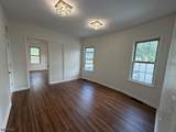386 Washington St - Photo 4