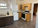 46 Lake St - Photo 8