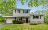 10 Lynnfield Ter - Photo 1