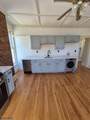 810 Old York Rd - Photo 6