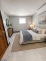 638 Argyle Ave - Photo 18