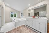 20 Pine Terrace East - Photo 17