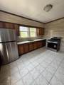 8 Chapman St - Photo 2