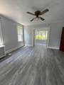 8 Chapman St - Photo 4