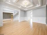 412 Gregory Rd - Photo 4