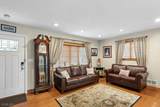 299 Stoughton Ave - Photo 5