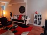 110 N Stockton Street - Photo 3