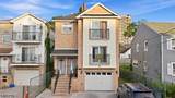 28 Hanford St - Photo 1