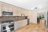 38 Park St - Photo 4