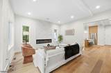 8 Roosevelt Ter - Photo 12