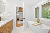 8 Roosevelt Ter - Photo 18