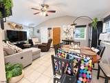 1112 Virginia St - Photo 21