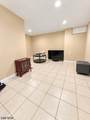 1112 Virginia St - Photo 24