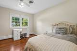 302 Woods End Rd - Photo 18