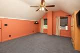 82 Perry St - Photo 18