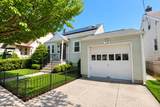 82 Perry St - Photo 2