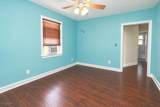 82 Perry St - Photo 3