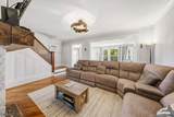 344 Rutherford Ave - Photo 5