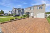 652 Passaic Ave - Photo 3