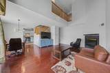 7 Caroline Foster Ct - Photo 3