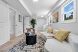 1307 Stockton St - Photo 19