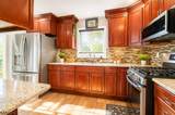 2198 Halsey St - Photo 4