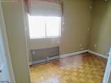321 Walnut St - Photo 10