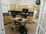 321 Walnut St - Photo 5