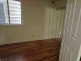 321 Walnut St - Photo 8